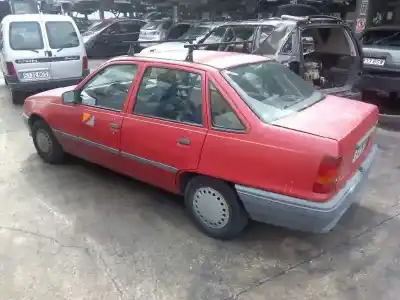 Veículo de Sucata opel kadett e california berlina do ano 1987 alimentado 16da