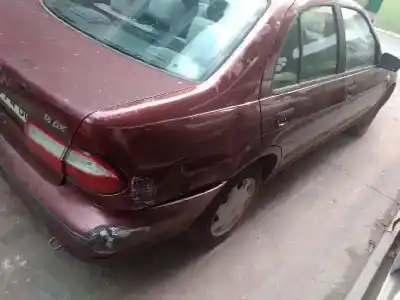 Veículo de Sucata nissan almera (n15) gx do ano 1998 alimentado ga16