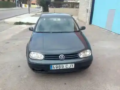 Veicolo di demolizione VOLKSWAGEN GOLF IV BERLINA (1J1) Conceptline dell'anno 2003 alimentato BCA