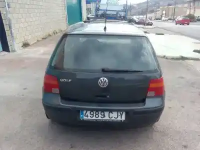 Veicolo di demolizione volkswagen golf iv berlina (1j1) conceptline dell'anno 2003 alimentato bca