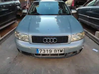 Veículo de Sucata AUDI A4 BERLINA (8E) 2.5 TDI (120kW) do ano 2002 alimentado BFC