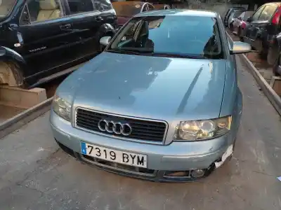Veículo de Sucata audi a4 berlina (8e) 2.5 tdi (120kw) do ano 2002 alimentado bfc