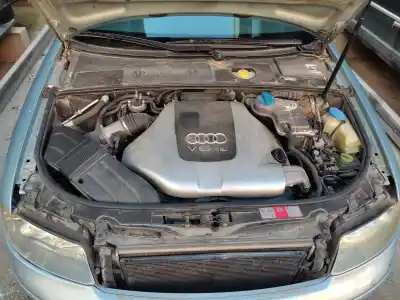 Veículo de Sucata audi a4 berlina (8e) 2.5 tdi (120kw) do ano 2002 alimentado bfc