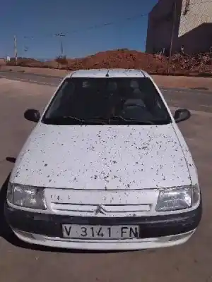 Sloopvoertuig citroen saxo 1.5 diesel van het jaar 1997 aangedreven vjz