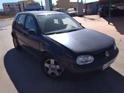 Veículo de Sucata volkswagen golf iv berlina (1j1) básico do ano 1998 alimentado akl