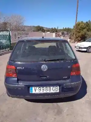 Veículo de Sucata volkswagen golf iv berlina (1j1) básico do ano 1998 alimentado akl