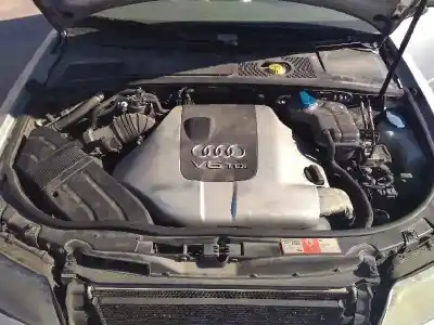 Здавання транспортного засобу audi a4 avant (8e) 2.5 tdi (114kw) року 2002 потужний aym