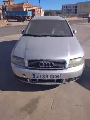 Здавання транспортного засобу audi a4 avant (8e) 2.5 tdi (114kw) року 2002 потужний aym