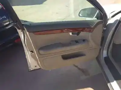 Здавання транспортного засобу audi a4 avant (8e) 2.5 tdi (114kw) року 2002 потужний aym