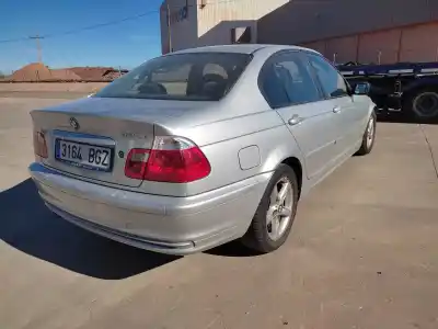 Veículo de Sucata bmw serie 3 berlina (e46) 2.0 16v diesel cat do ano 2001 alimentado 204d1
