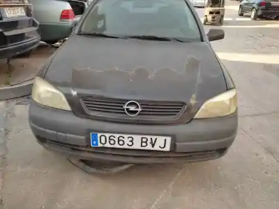Veículo de Sucata opel astra g berlina club do ano 2002 alimentado z16se