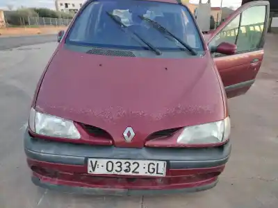 Sloopvoertuig renault                                            megane i scenic (ja0)                                                                                                                                                                                                                                      *                                                                                                                                                                                                                                                          van het jaar 1999 aangedreven f8q