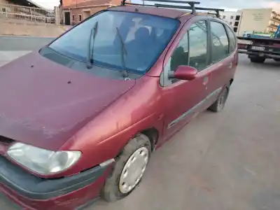 Sloopvoertuig renault                                            megane i scenic (ja0)                                                                                                                                                                                                                                      *                                                                                                                                                                                                                                                          van het jaar 1999 aangedreven f8q