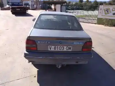 Scrapping Vehicle renault 19 (b/c/l53) 1.4 of the year 1990 powered e6j