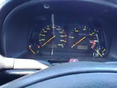 Veículo de Sucata seat ibiza (6k) básico do ano 1999 alimentado 1y