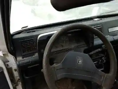 Veículo de Sucata citroen c15 rd familiale do ano 1993 alimentado 161a