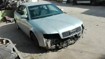 Veículo de Sucata audi a4 berlina (8e) 2.5 v6 24v tdi cat (aym) do ano 2001 alimentado aym