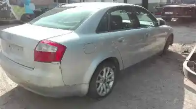 Veículo de Sucata audi a4 berlina (8e) 2.5 v6 24v tdi cat (aym) do ano 2001 alimentado aym