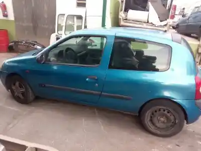 Здавання транспортного засобу renault clio ii fase ii (b/cb0) authentique року 2002 потужний d7f g7