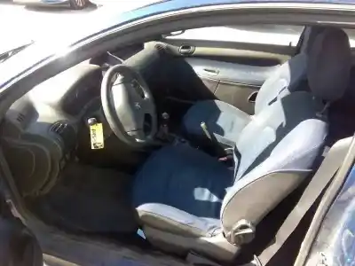 Veículo de Sucata peugeot 206 berlina xr do ano 2002 alimentado kfw