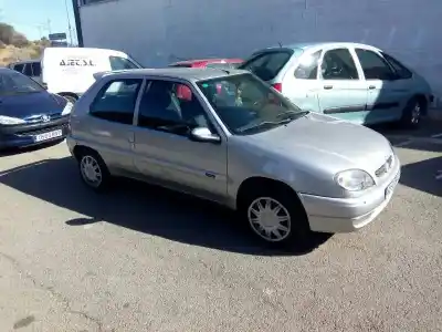 Veículo de Sucata citroen saxo 1.4 sx do ano 2001 alimentado kfw