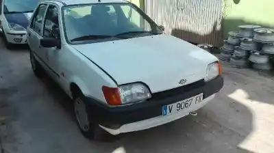 Veículo de Sucata ford fiesta berl./courier surf do ano 1996 alimentado g6a