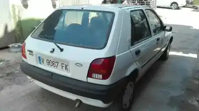 Veículo de Sucata ford fiesta berl./courier surf do ano 1996 alimentado g6a