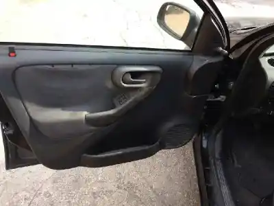 Veículo de Sucata opel corsa c blue line do ano 2004 alimentado z13dt