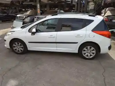 Veículo de Sucata peugeot 207 confort do ano 2008 alimentado 9hx