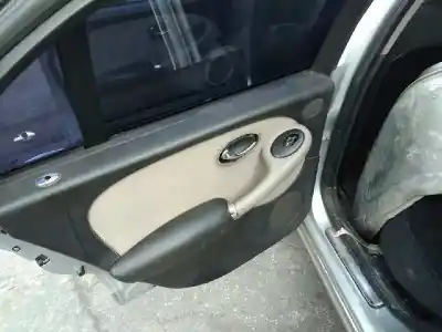 Veicolo di demolizione mg serie 75 (rj) 2.0 cdti classic dell'anno 2003 alimentato 204d2