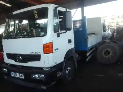 Verschrottungsfahrzeug nissan atleon 56.15 des jahres 2010 angetrieben zd30