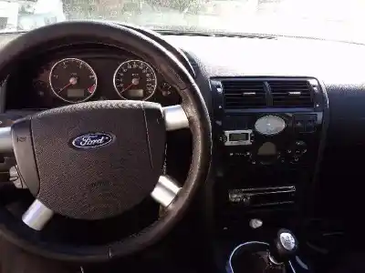 Veicolo di demolizione ford                                               mondeo berlina (ge)                                                                                                                                                                                                                                        ambiente (06.2003->) (d)                                                                                                                                                                                                                                   dell'anno 2002 alimentato fmba