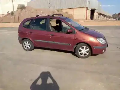 Scrapping Vehicle renault scenic (ja..) 1.6 16v authentique (ja0b/11) of the year 2000 powered k4m a7