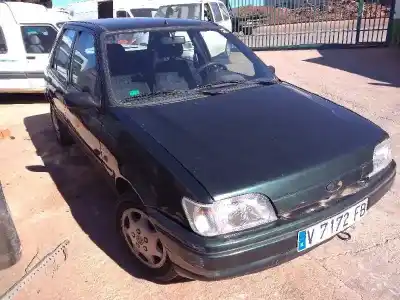 Veicolo di demolizione ford fiesta berl./courier courier familiar dell'anno 1995 alimentato j6b