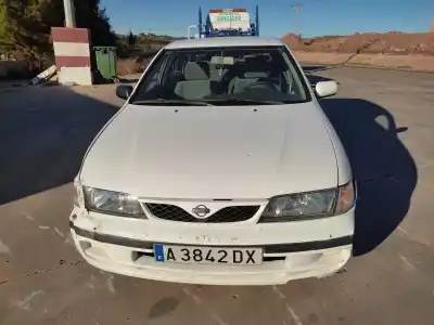Sloopvoertuig nissan almera (n15) gx van het jaar 1999 aangedreven cd20