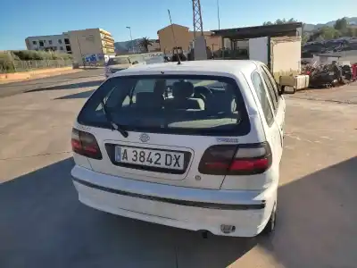 Sloopvoertuig nissan almera (n15) gx van het jaar 1999 aangedreven cd20