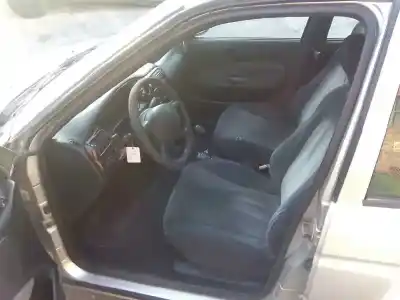 Vehicul casat ford escort berlina/turnier bravo lim. al anului 1998 alimentat rfs