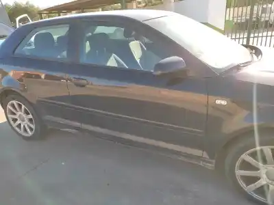 Veículo de Sucata audi a3 (8p) 1.6 102 cv / 75 kw do ano 2004 alimentado bgu