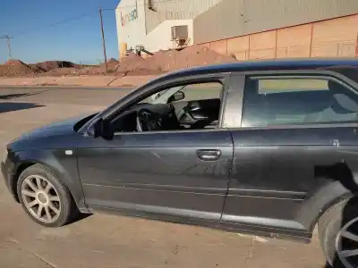 Veículo de Sucata audi a3 (8p) 1.6 102 cv / 75 kw do ano 2004 alimentado bgu