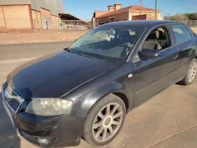 Veículo de Sucata audi a3 (8p) 1.6 102 cv / 75 kw do ano 2004 alimentado bgu