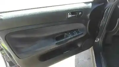 Veículo de Sucata volkswagen passat berlina (3b2) comfortline do ano 1998 alimentado aeb