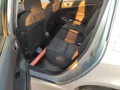 Veículo de Sucata peugeot 307 (s1) xs do ano 2004 alimentado rhy