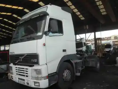 Здавання транспортного засобу volvo fh 12 2002 -> fsa std 4x2 corto року 2000 потужний d12c420