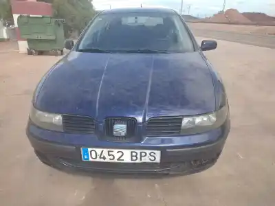 Veículo de Sucata SEAT                                               LEON (1M1)                                                                                                                                                                                                                                                 Signo                                                                                                                                                                                                                                                      do ano 2001 alimentado ASV