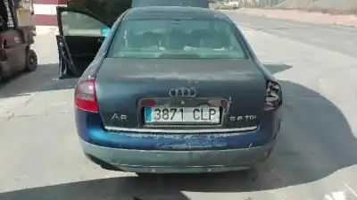 Veículo de Sucata audi a6 berlina (4b2) 2.5 tdi do ano 2001 alimentado 