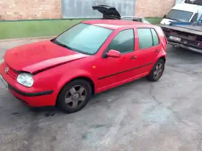 Veículo de Sucata volkswagen golf iv berlina (1j1) básico do ano 1998 alimentado agr