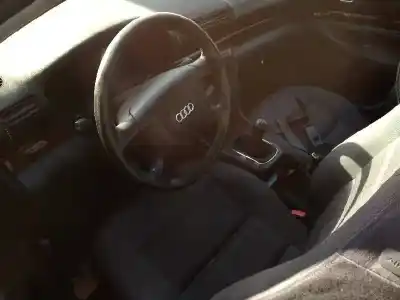 Veículo de Sucata audi a4 berlina (b5) 1.9 tdi do ano 2000 alimentado ajm