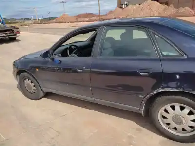 Veículo de Sucata audi a4 berlina (b5) 1.8 do ano 1999 alimentado adr