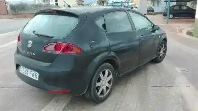 Véhicule à la ferraille seat leon (1p1) comfort limited de l'année 2007 alimenté bxe