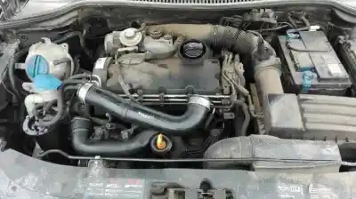 Véhicule à la ferraille seat leon (1p1) comfort limited de l'année 2007 alimenté bxe